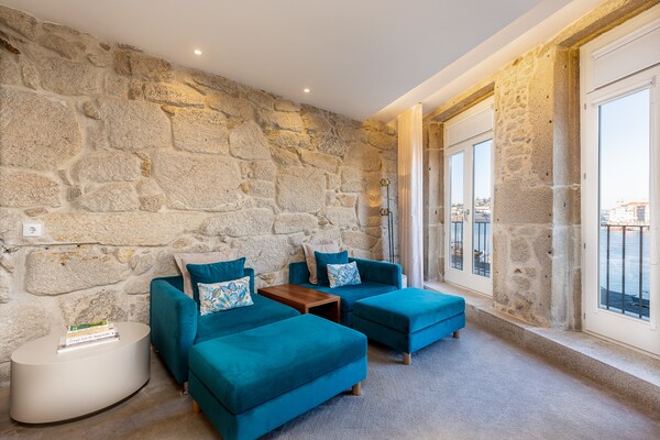 Foto van Stadsappartement met uitzicht op de rivier - Vakantiehuis in Vila Nova de Gaia - LivingRoom