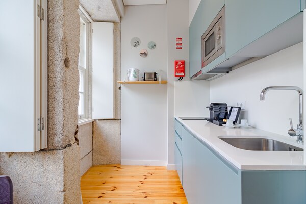 Foto van Appartement in het stadscentrum met modern comfort - Kitchen