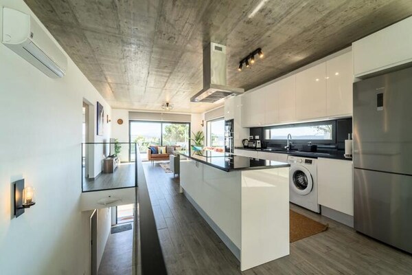 Foto van Villa in Espartal bij Monte Clérigo - Vakantiehuis in Aljezur - Untagged