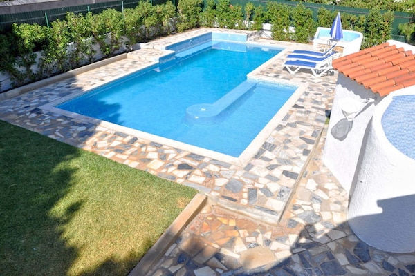 Foto van Villa in Vilamoura bij Strand en Golf - Vakantiehuis in Vilamoura - PoolOfHouse