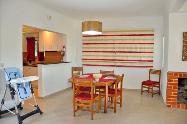Foto van Villa in Vilamoura bij Strand en Golf - Vakantiehuis in Vilamoura - DiningRoom