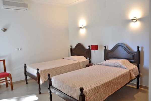 Foto van Villa in Vilamoura bij Strand en Golf - Vakantiehuis in Vilamoura - BedRoom