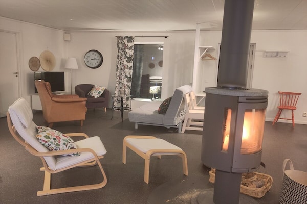 Foto van Bed & Breakfast in Bjuråker met zwembad - Vakantiehuis in Bjuråker - Untagged