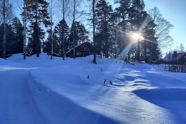 Foto van Bed & Breakfast in Bjuråker met zwembad - Vakantiehuis in Bjuråker - Untagged