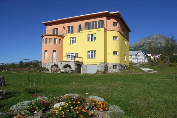 Foto van Bergappartement voor acht personen - Vakantiehuis in Stary Smokovec - ExteriorSummer