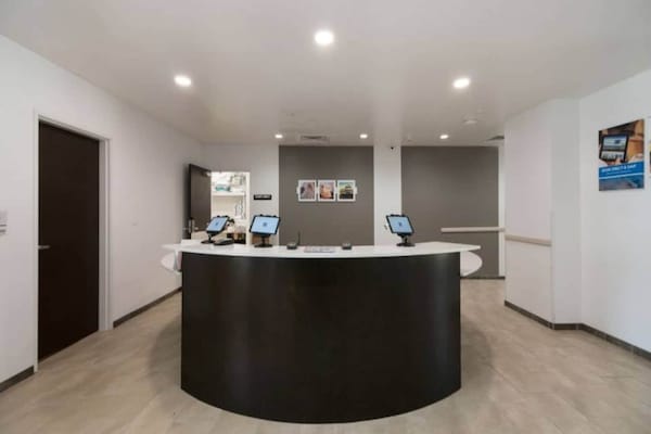 Foto van 1 tweepersoonsbed (queensize) | Rookvrij - Vakantiehuis in Corpus Christi TX - FloorPlan