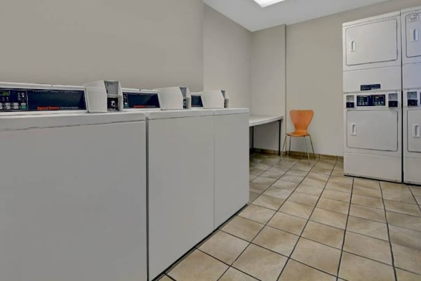 Foto van 2 tweepersoonsbedden | NSMK - Vakantiehuis in Orlando FL - Facilities