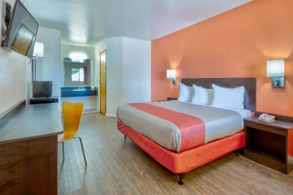 Foto van 1 Queen|Mobiliteit|Bad|Nsmk - Vakantiehuis in Santa Nella - BedRoom