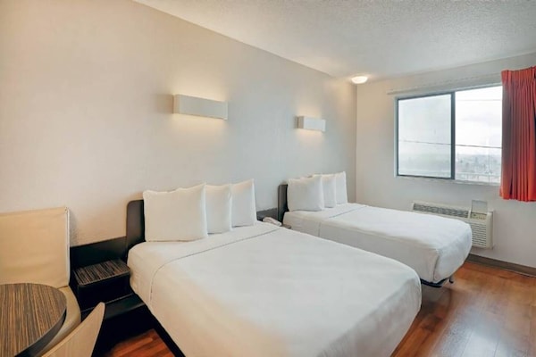 Foto van 2 Volledige Bedden | Ada/tub - Vakantiehuis in Inglewood - BedRoom