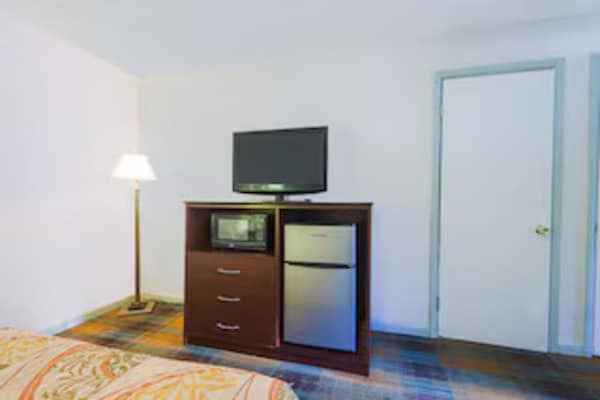 Foto van Beaver WV | Queensize bed | Rookvrij - Vakantiehuis in Beaver WV - BedRoom