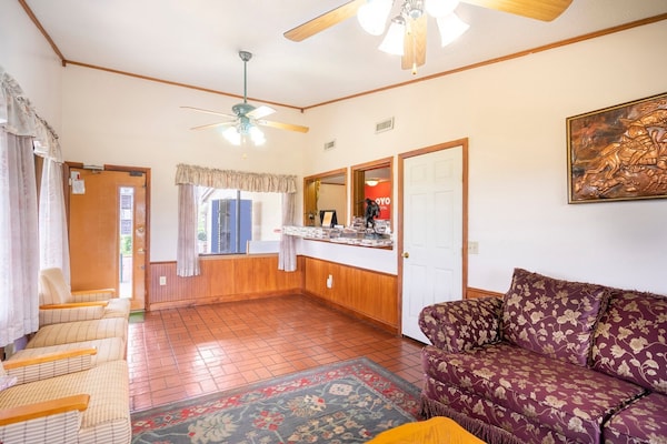 Foto van Suite met 1 slaapkamer | Daleville AL - Vakantiehuis in Daleville AL - HallReception