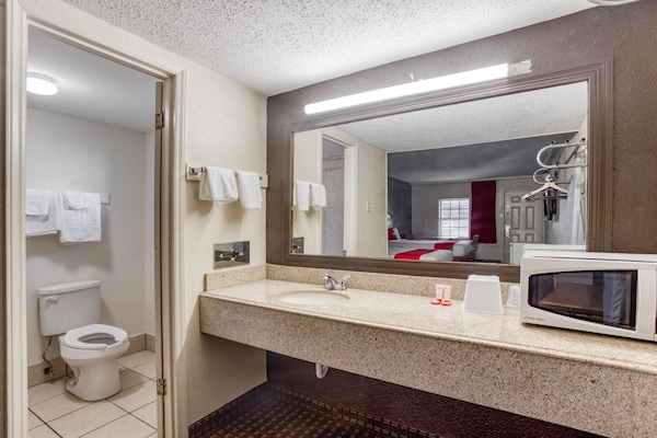 Foto van Bald Knob AR|2 eenpersoonsbed - Vakantiehuis in Bald Knob AR - BathRoom