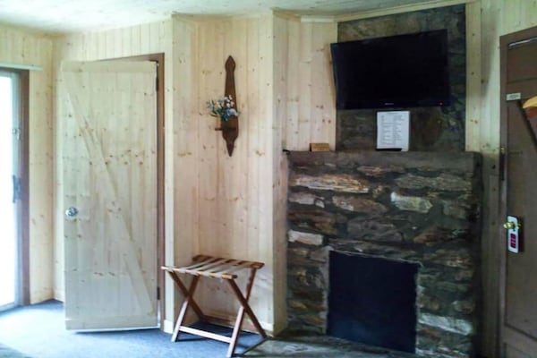 Foto van Appartement Met 2 Slaapkamers Met Keuken - Vakantiehuis in Bryson city - BedRoom