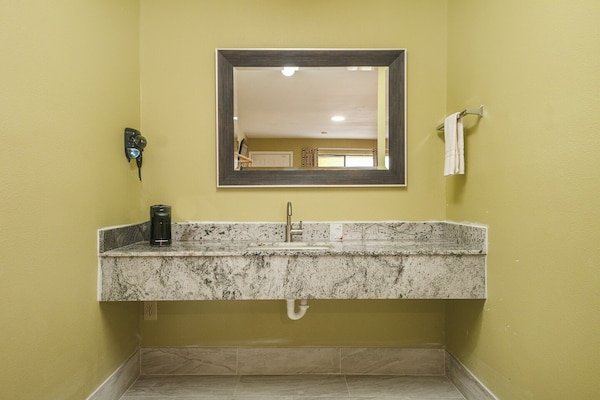 Foto van Appartement Met 2 Slaapkamers Zonder Kitchenette - Vakantiehuis in Corpus Christi TX - BathRoom