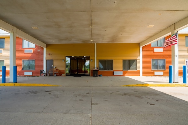 Foto van 2 tweepersoonsbedden | Rookvrij - Vakantiehuis in Redwood Falls - ExteriorSummer