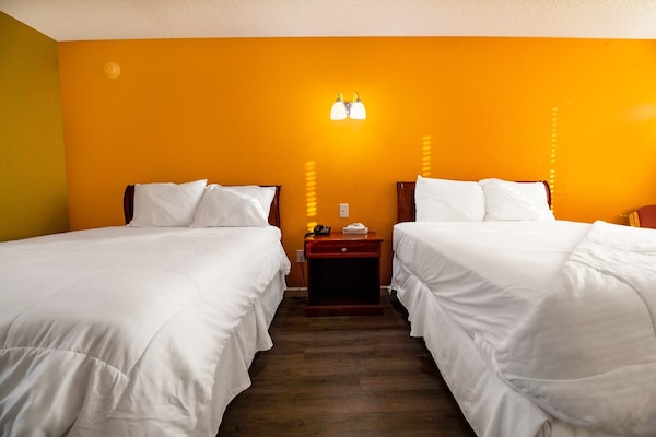 Foto van 2 Queensize Bedden Niet Roken - Vakantiehuis in Seiling, OK - BedRoom