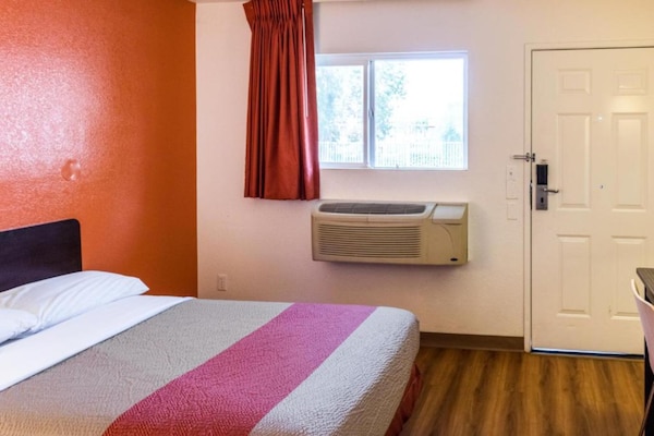 Foto van Bakersfield | 1 tweepersoonsbed | Toegankelijk voor mindervaliden/bad - BedRoom